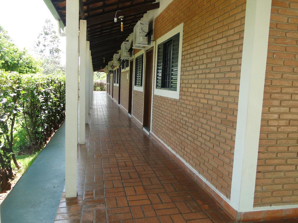 Hotel Pousada Vale Do Sol Em Pompéia Εξωτερικό φωτογραφία