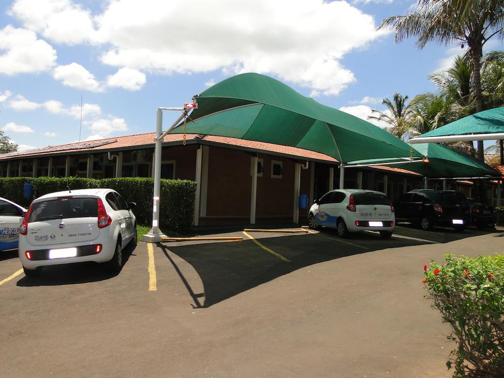 Hotel Pousada Vale Do Sol Em Pompéia Εξωτερικό φωτογραφία