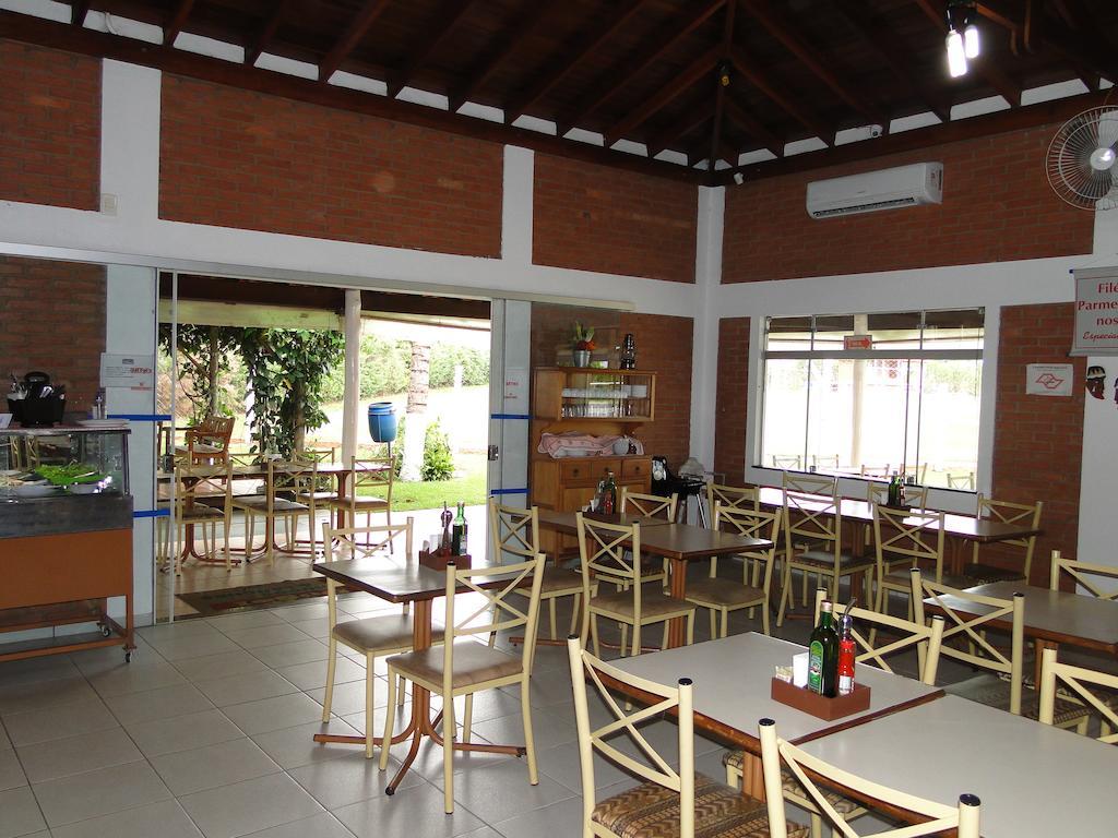 Hotel Pousada Vale Do Sol Em Pompéia Εξωτερικό φωτογραφία