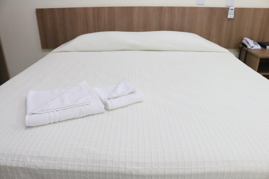 Hotel Pousada Vale Do Sol Em Pompéia Εξωτερικό φωτογραφία