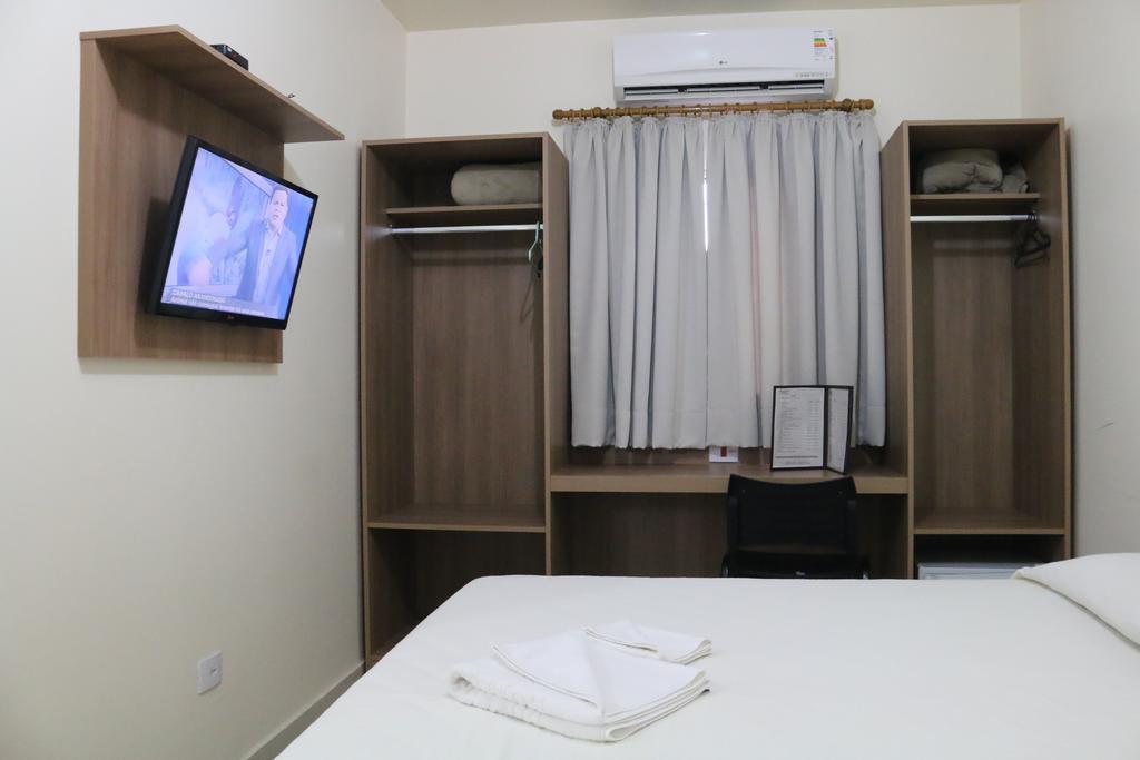 Hotel Pousada Vale Do Sol Em Pompéia Εξωτερικό φωτογραφία