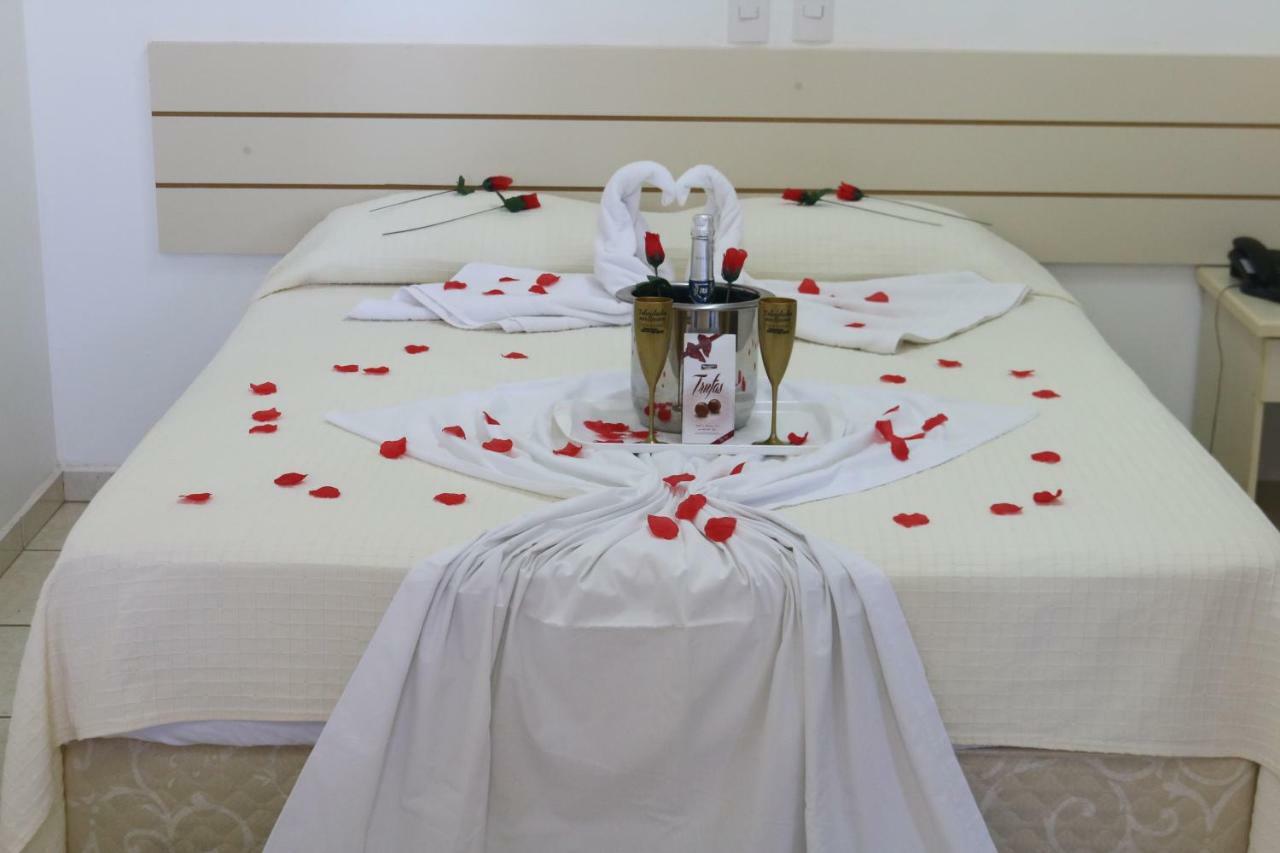 Hotel Pousada Vale Do Sol Em Pompéia Εξωτερικό φωτογραφία